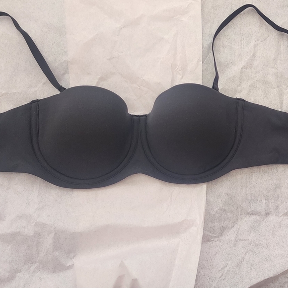 Skims 2 bra Size 32C New - Picture 8 of 8